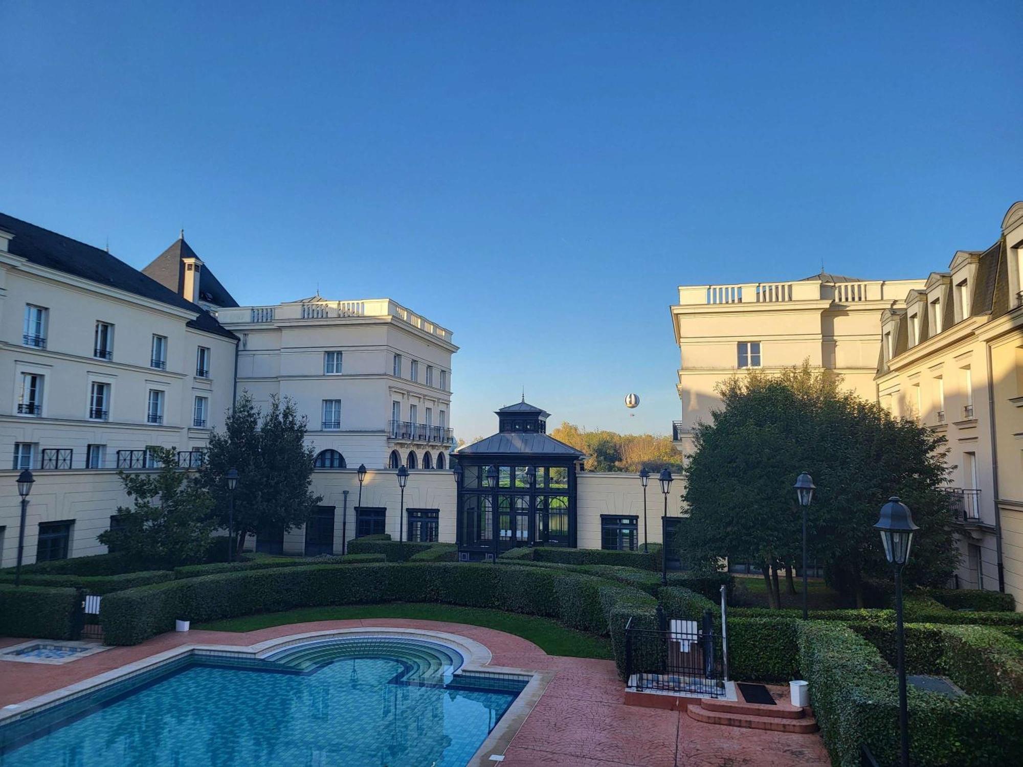 Adagio Serris Val D'Europe Exterior photo
