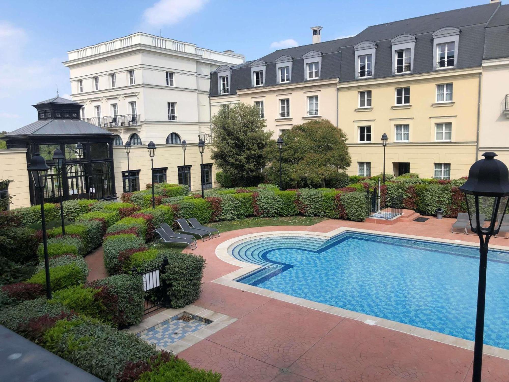 Adagio Serris Val D'Europe Exterior photo